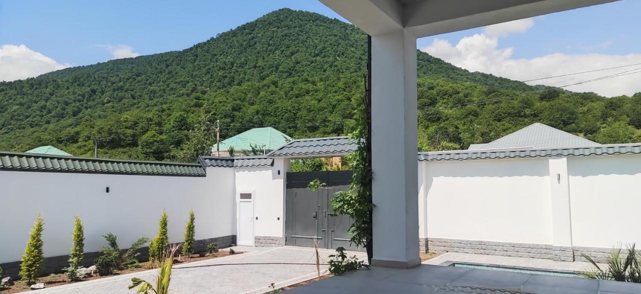 ガバラ Mountain Panoramaヴィラ エクステリア 写真